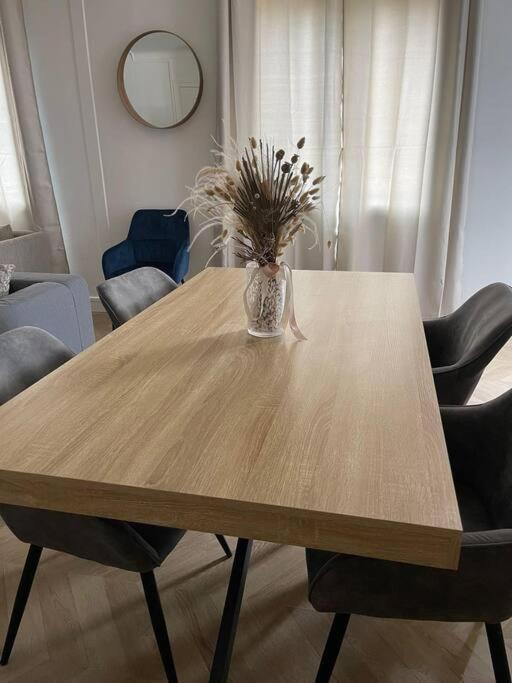 Le Nid Familial - Tours Centre Gare Apartment Екстериор снимка